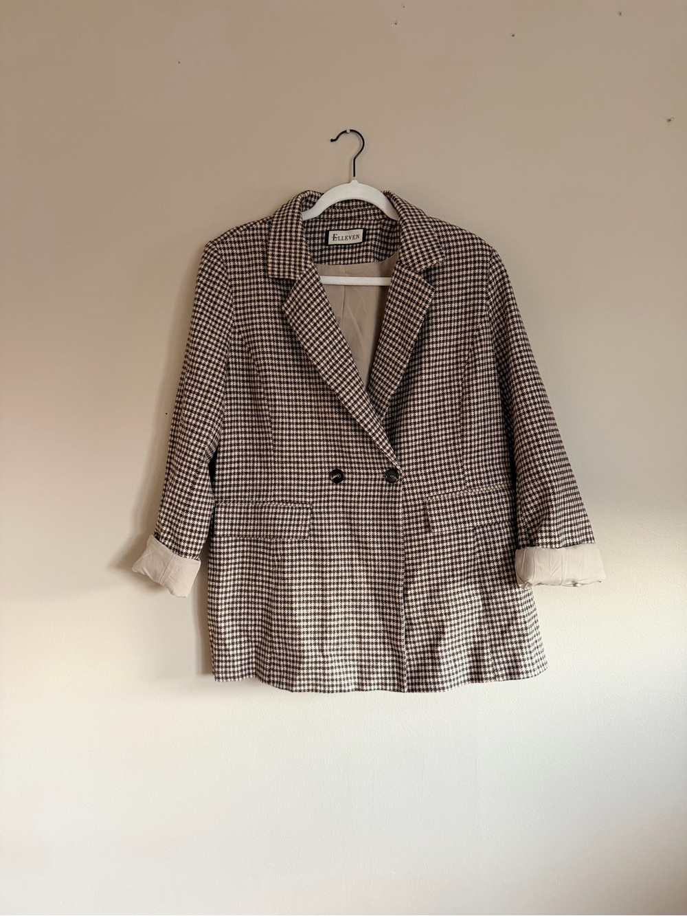 Checked Double-Breasted Blazer Jacket - Beige & Black